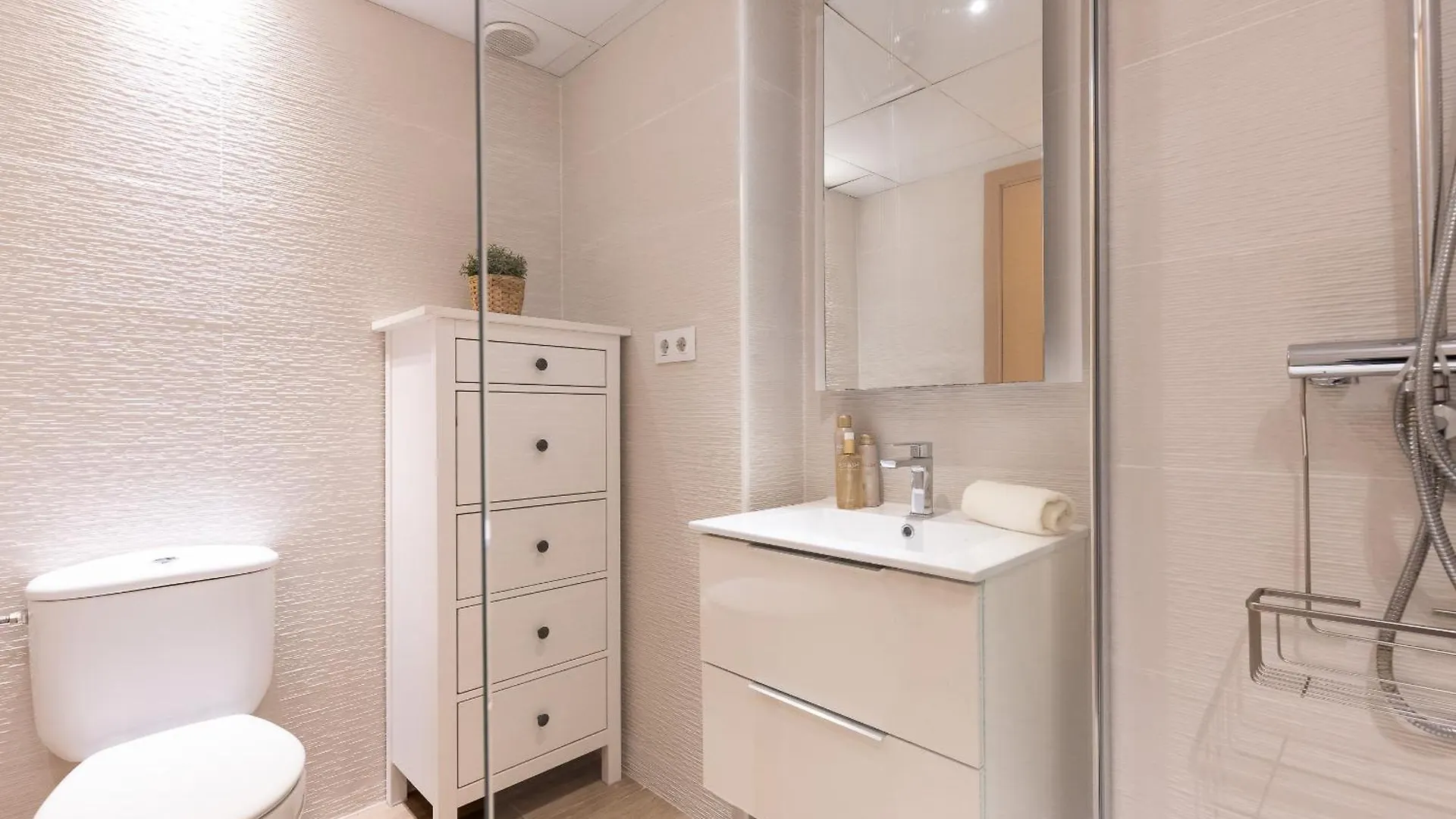 Uhc Aqua Family Complex Apartment Salou