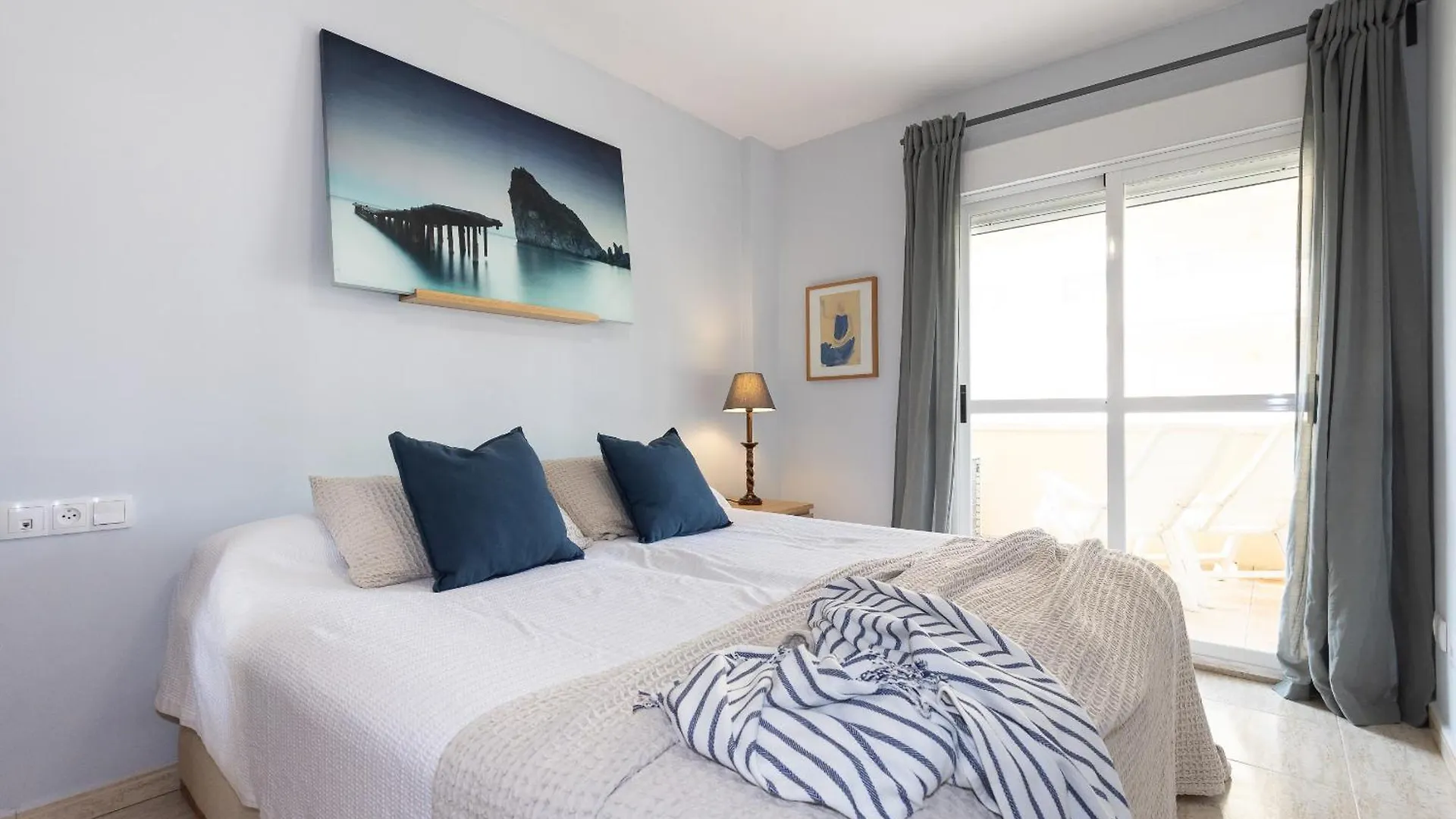 Uhc Aqua Family Complex Apartman Salou